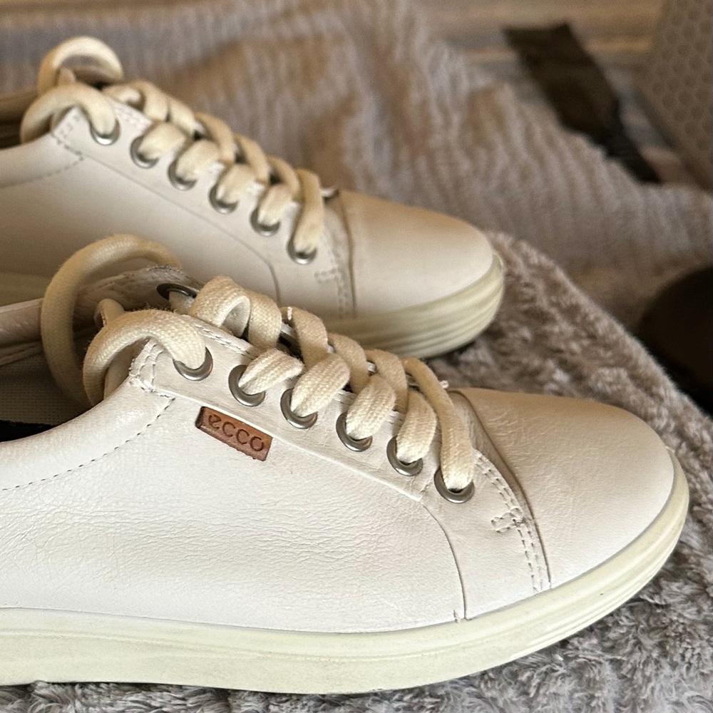 Ecco Soft  Leather shoes size 5.5